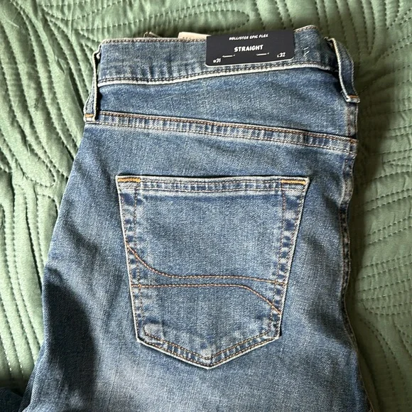 Hollister straight jeans - Picture 2 of 5